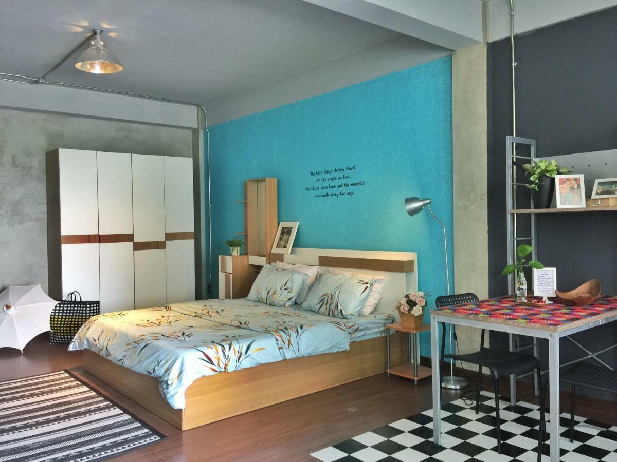 Hostel Five Stars Ratchada 19 Bangkok Zewnętrze zdjęcie
