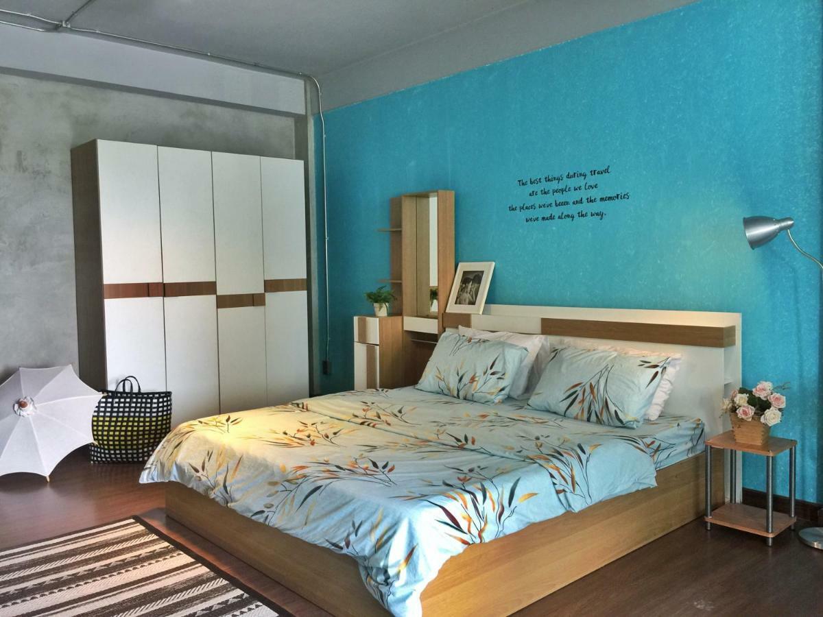 Hostel Five Stars Ratchada 19 Bangkok Zewnętrze zdjęcie